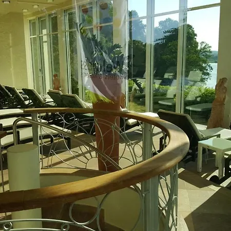 Mit Seeblick باد سيغيبيرغ