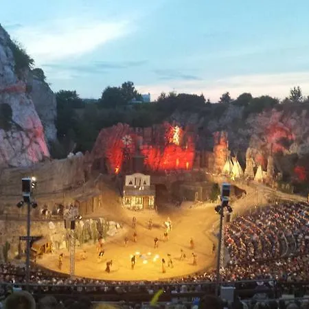 Mit Seeblick باد سيغيبيرغ